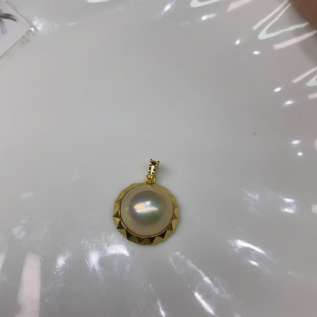 银S925镶嵌拼合珍珠（马贝珠）颈饰