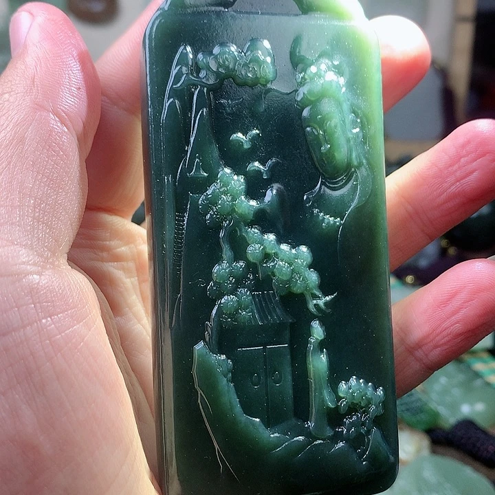 未镶嵌和田玉挂件