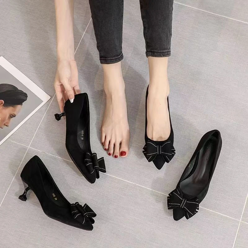 高雅法式单鞋百搭女中跟气质伴娘蝴蝶结绒面尖头软底黑色高跟鞋女