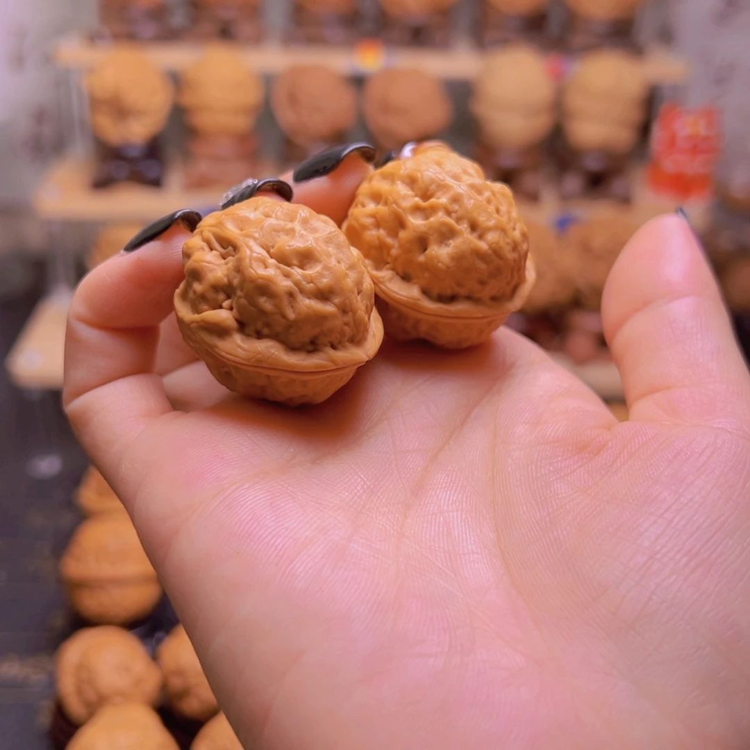 吊坠桃核小脑花H24、30……