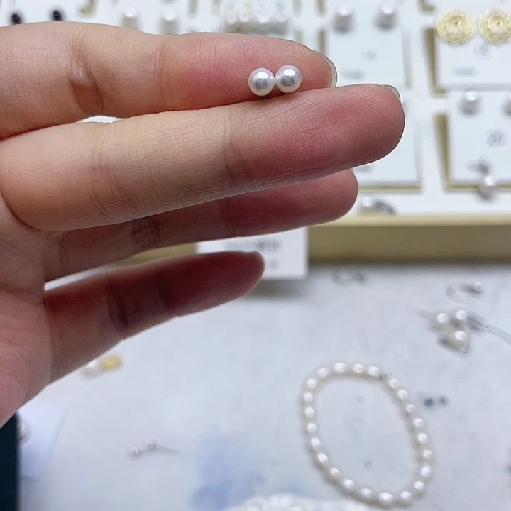 淡水珍珠耳饰银S925镶嵌瘦**受