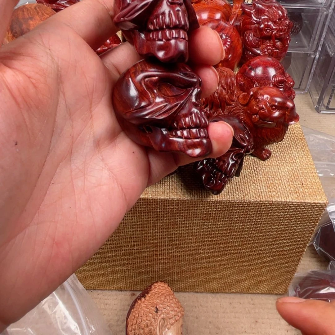 檀香紫檀（小叶紫檀）沧**粟