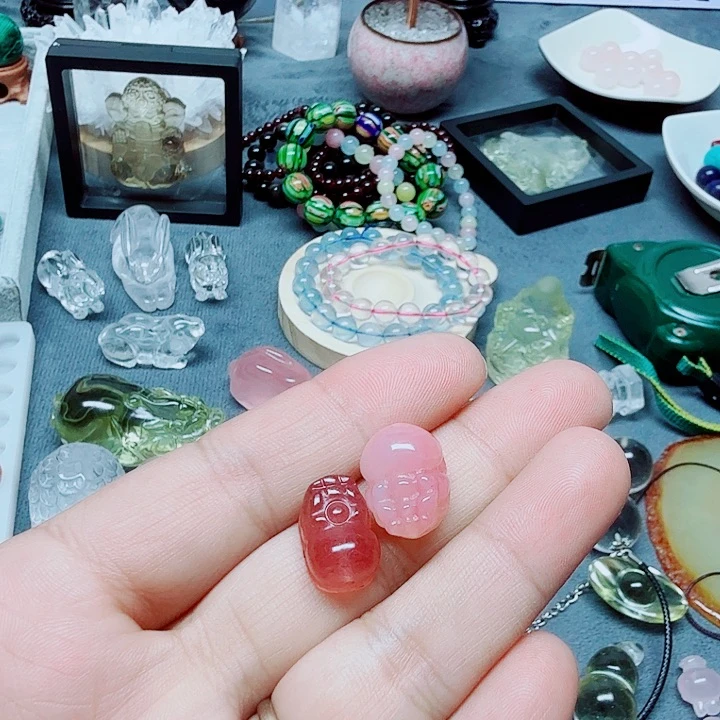 未镶嵌颈饰水晶水晶