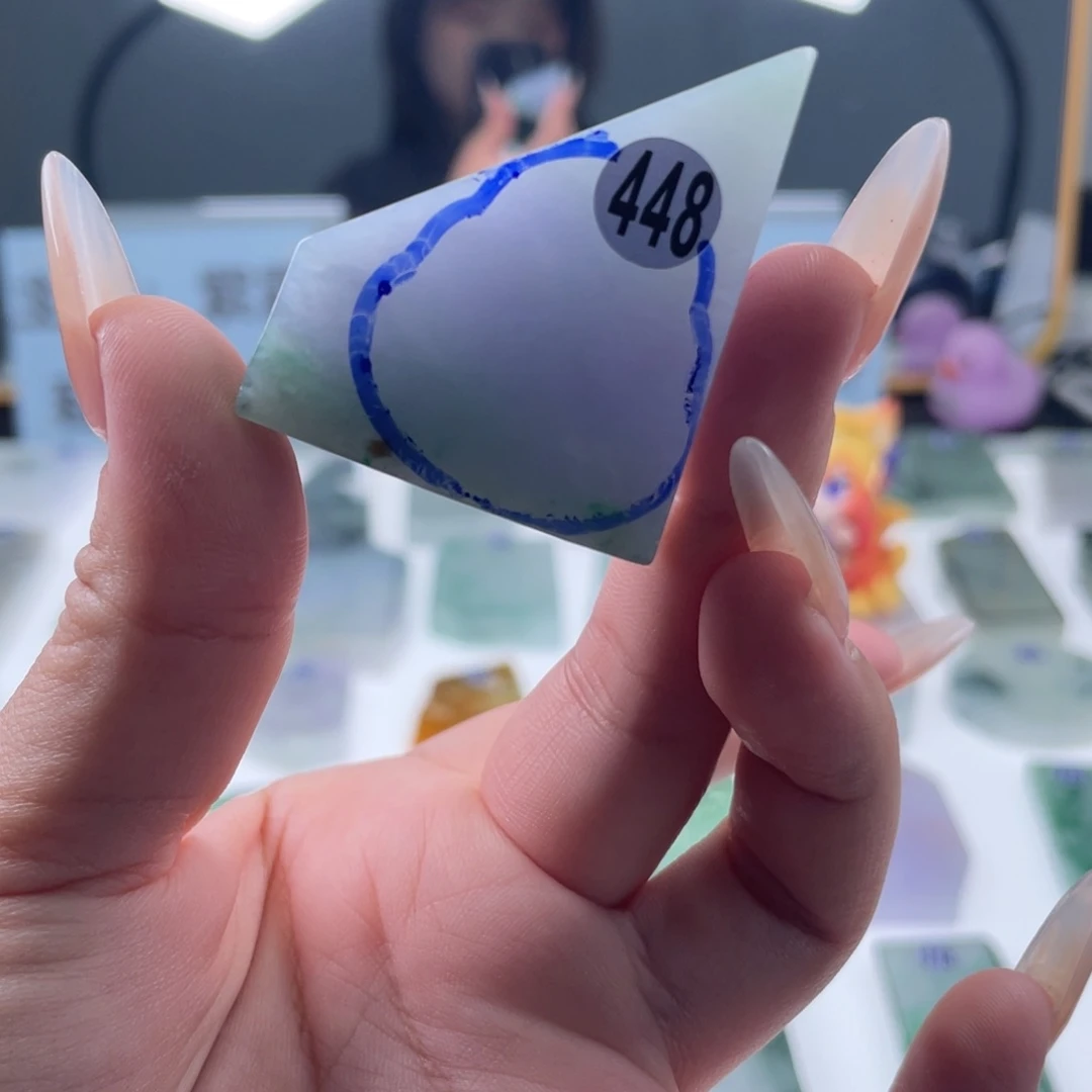 定制翡翠未镶嵌翡翠挂件定制