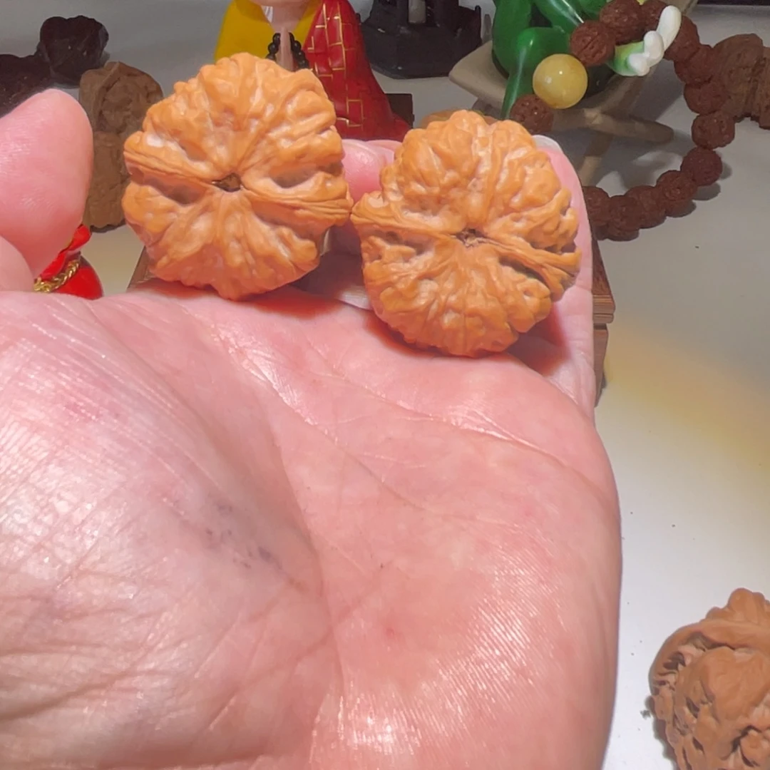 霄***一文玩核桃吊坠35蛤蟆头