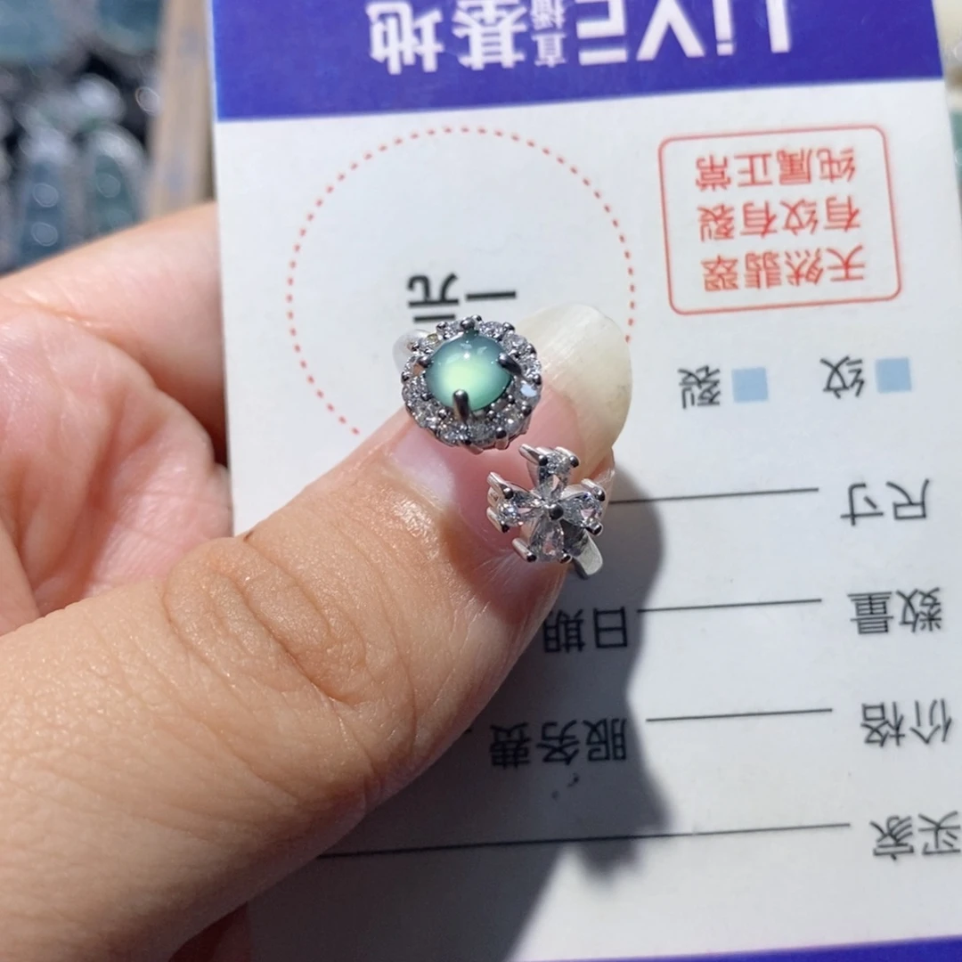 钩***拳颈饰未镶嵌翡翠翡翠