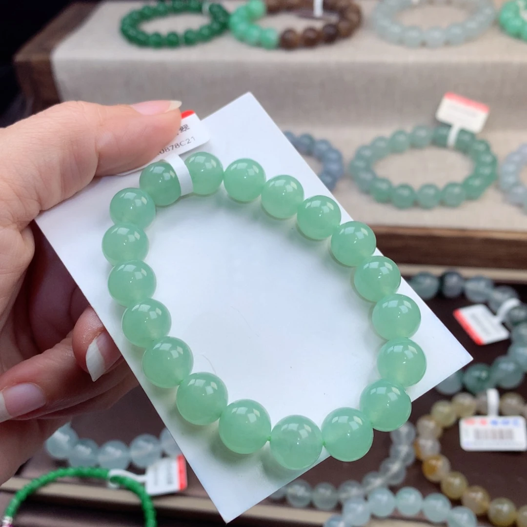 翡翠未镶嵌手链冰果绿，精品