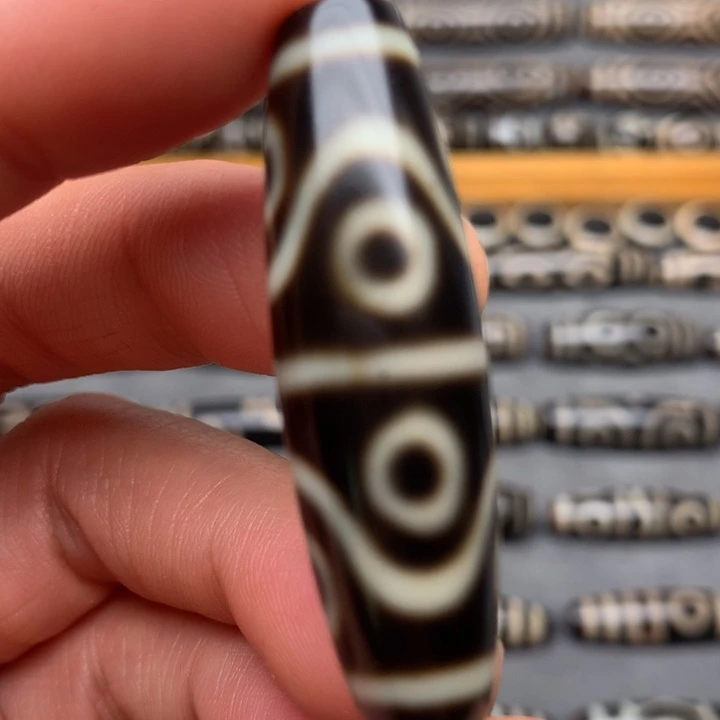 玛瑙/玉髓颈饰未镶嵌我**伦