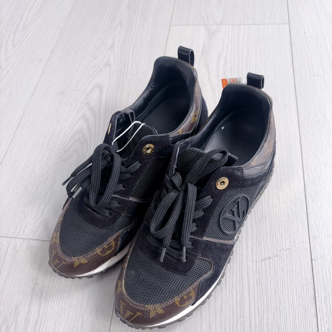 95新 LouisVuitton/路易威登 路易威登牛皮圆头/ 251124ZLJAB01