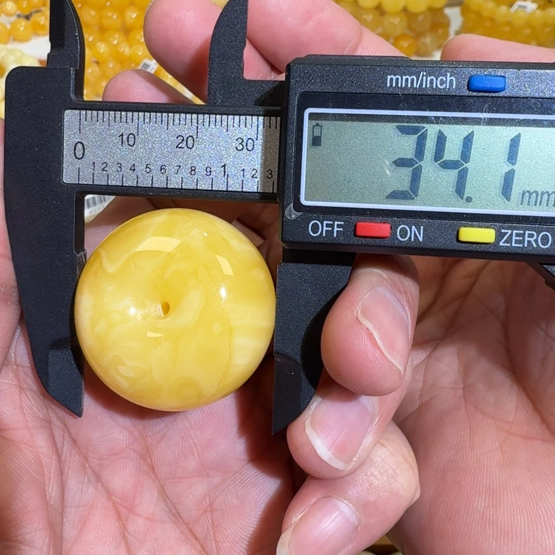 琥珀未镶嵌珠宝奇石34.1X22m焦皮橘黄花蜡扣16.73