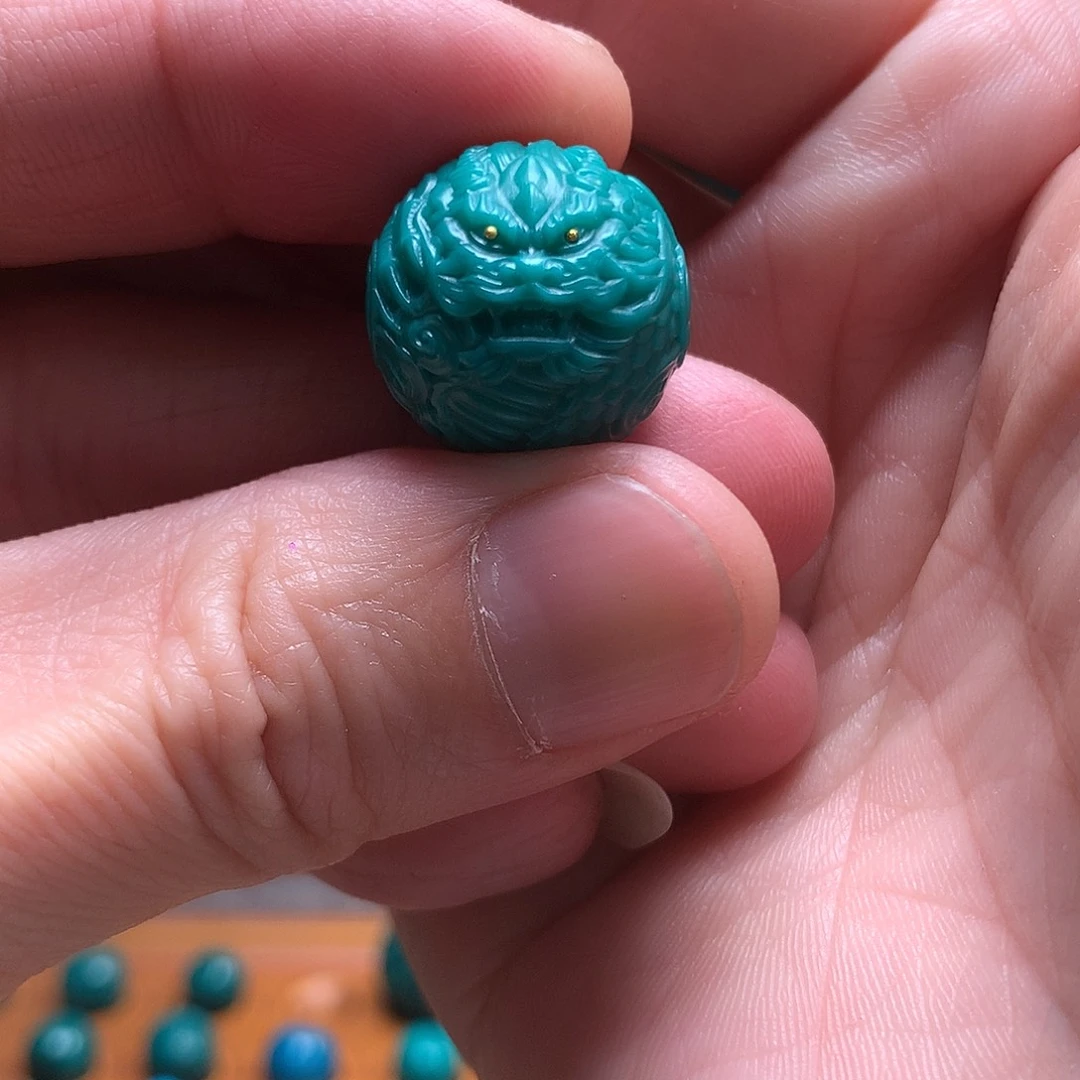 琉璃/树脂/塑料类果冻色18mm龙珠