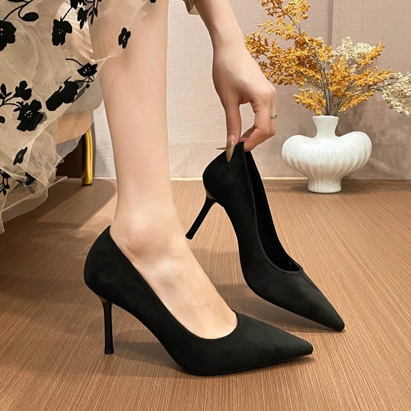 法式浅口高跟鞋女2025年春秋不累脚面试工作鞋尖头气质细跟百搭女