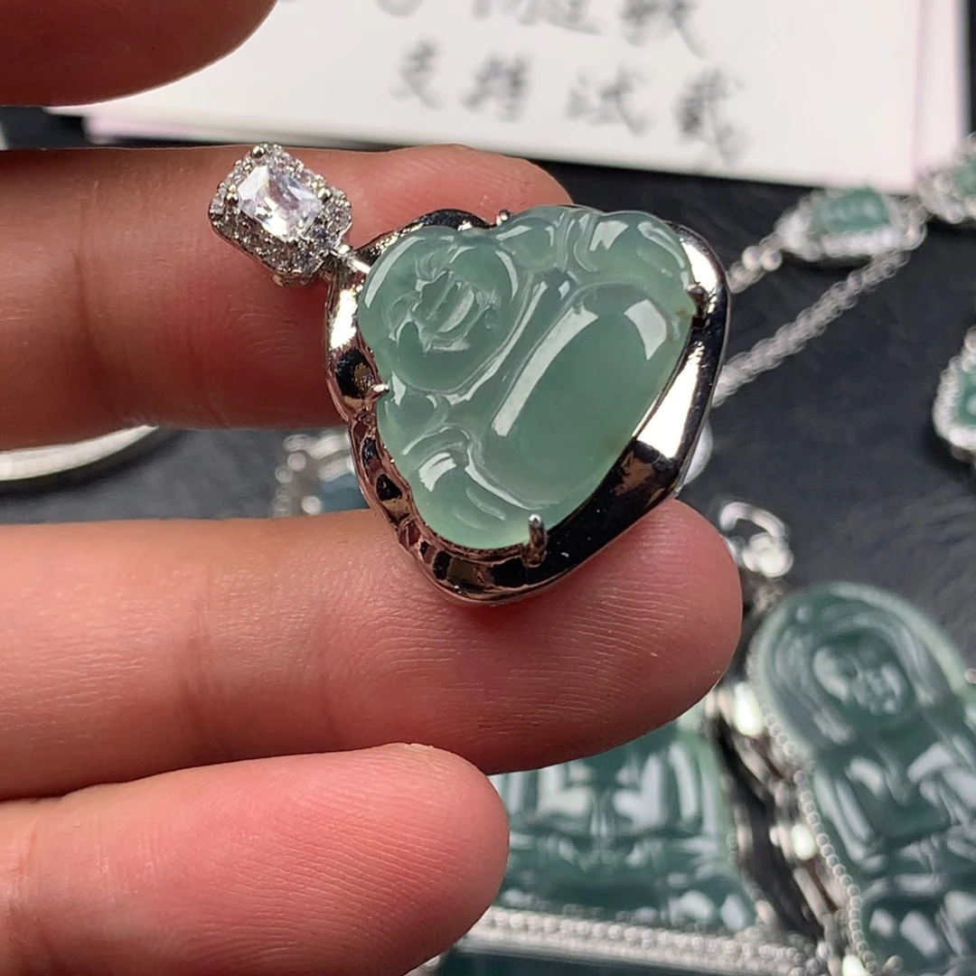 颈饰未镶嵌翡翠佛公