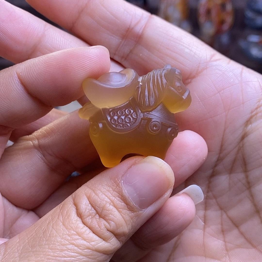 3***人玛瑙/玉髓未镶嵌颈饰