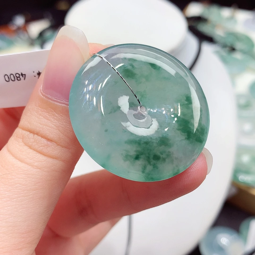 颈饰未镶嵌翡翠翡翠62，34.8/5.7