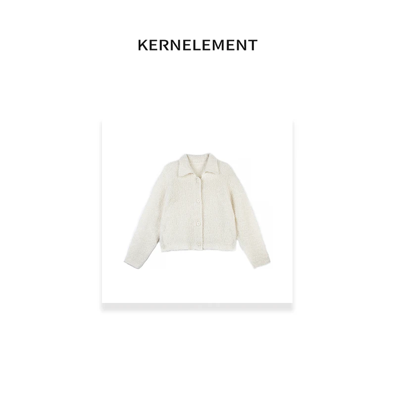 DA.KE 【奶油毛衣】绵羊马海毛亲肤软糯翻领减龄排扣针织上衣DM154