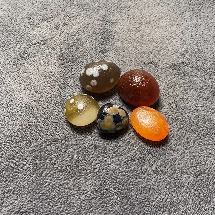 飞***馆玛瑙/玉髓未镶嵌珠宝奇石