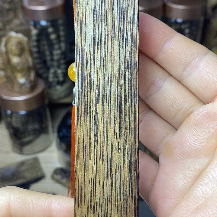 沉香碎屑沉香越南芽庄书签一片