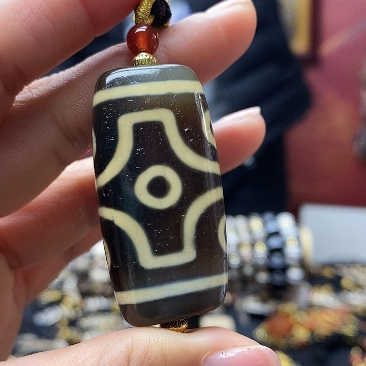 缘****玛瑙/玉髓合金颈饰