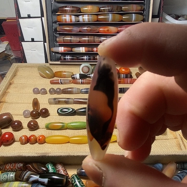 玛瑙/玉髓合金颈饰