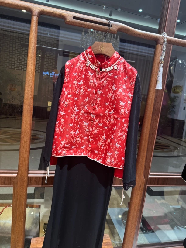 新中式红色印花马甲