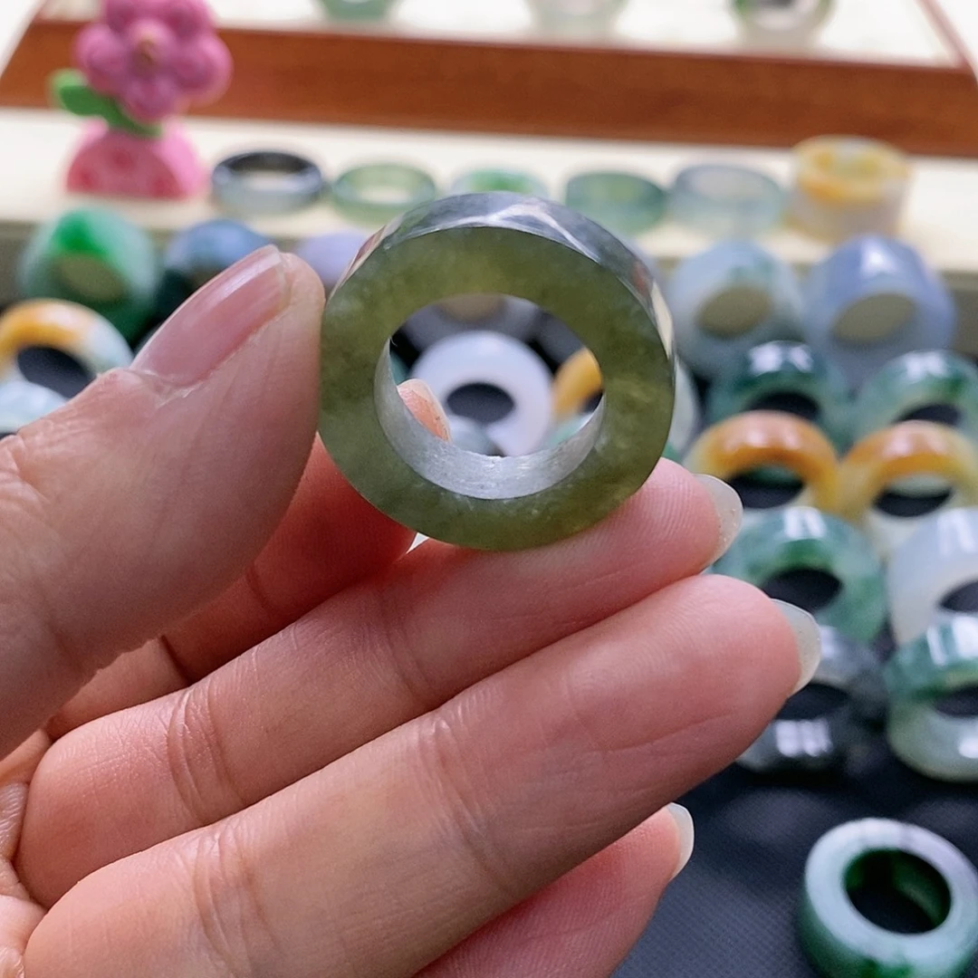 定制翡翠未镶嵌深**.翡翠