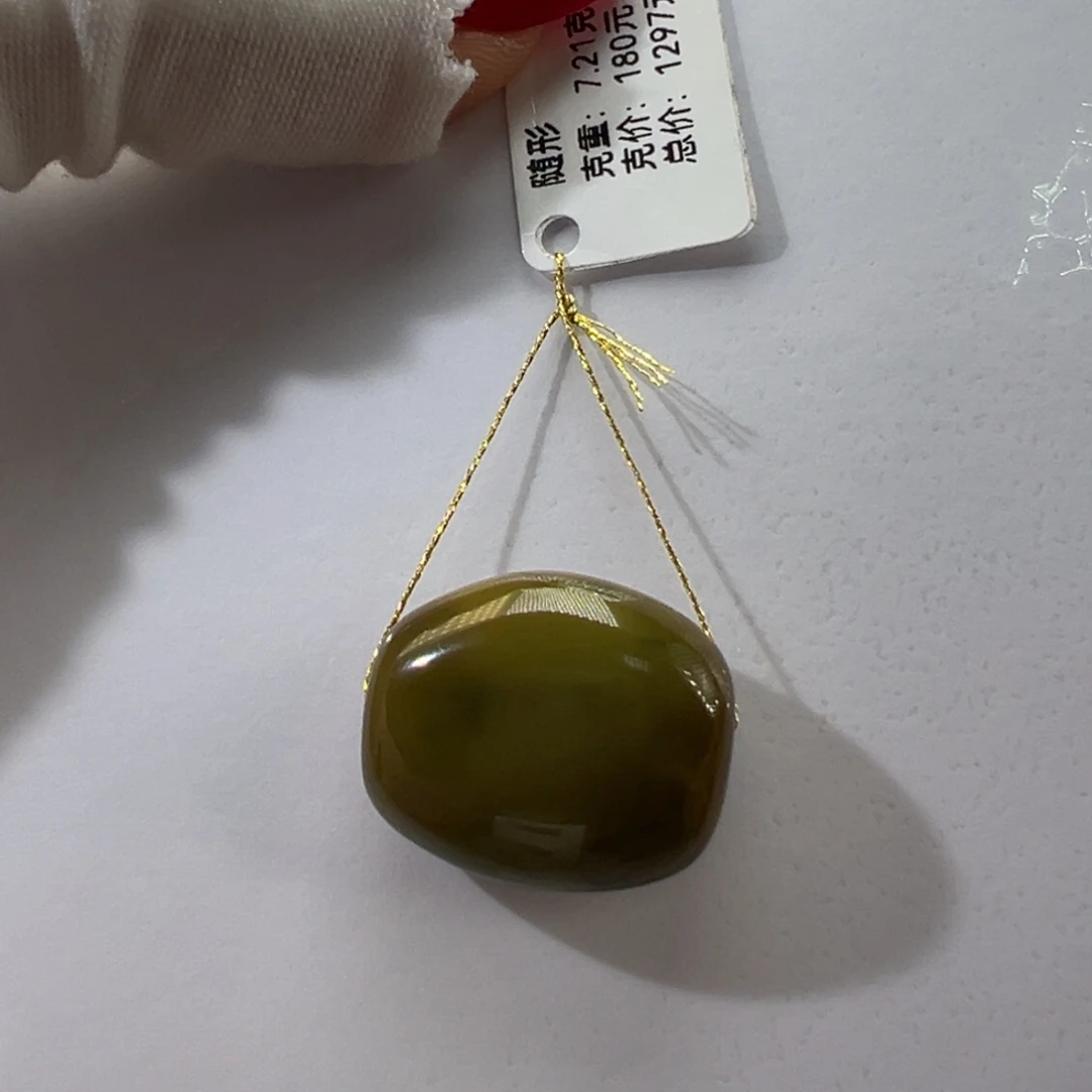 绿松石未镶嵌挂件