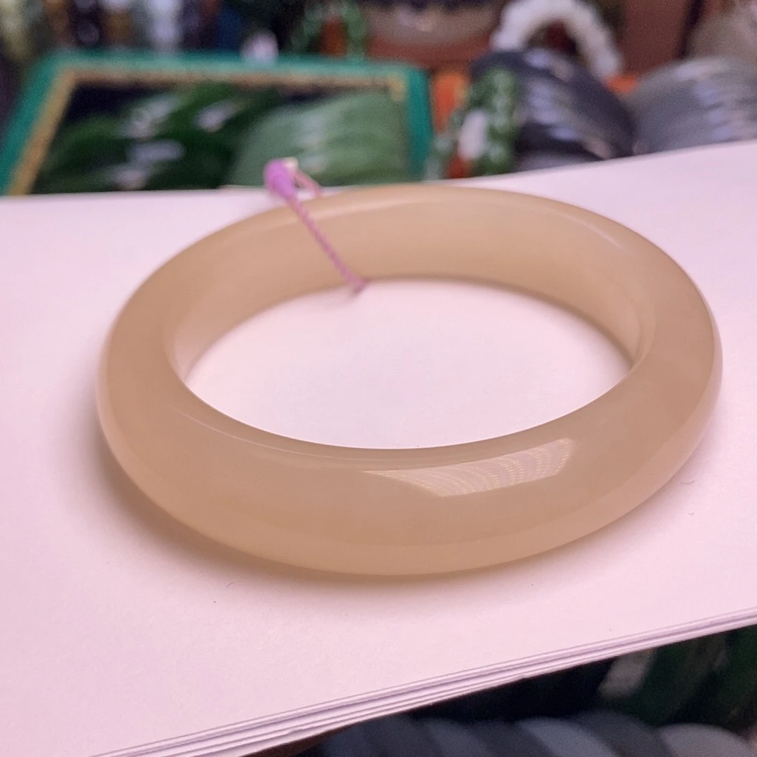 和田玉未镶嵌颈饰藕粉浓粉55.4老矿料手镯