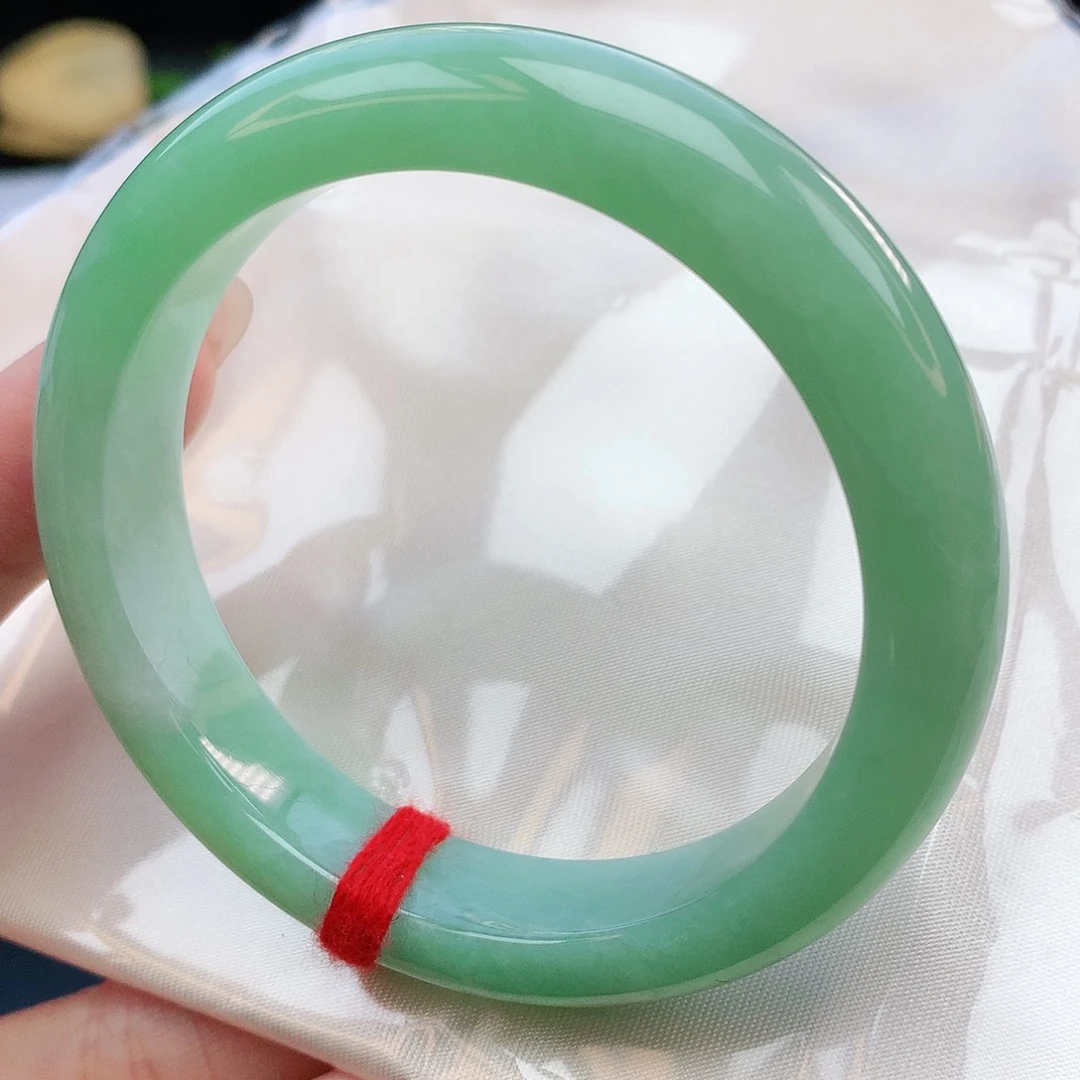 翡翠手镯未镶嵌57圈口882417