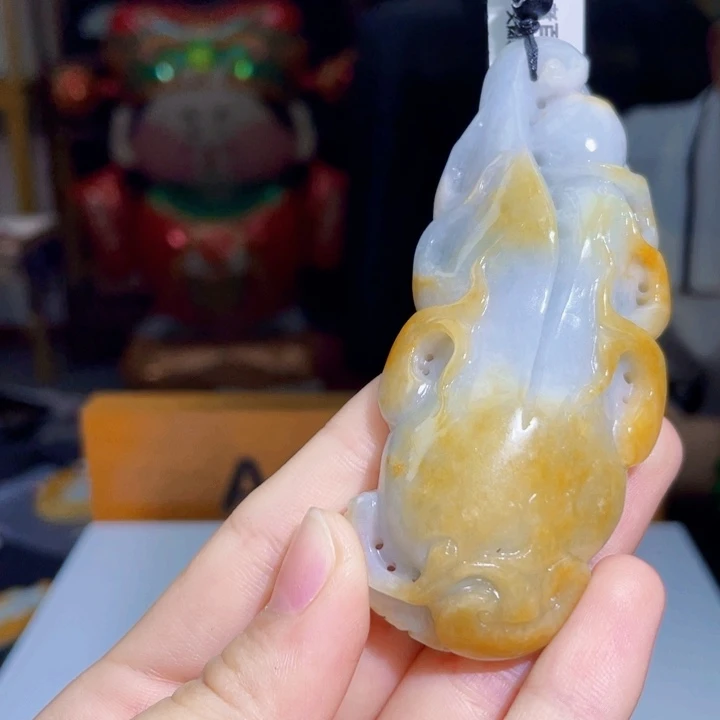 翡翠未镶嵌吊坠(不含链)X81