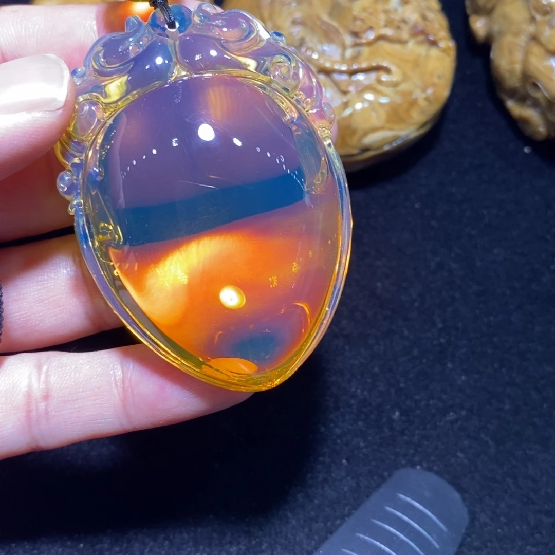 琥珀裸石未镶嵌大****2缅甸琥珀