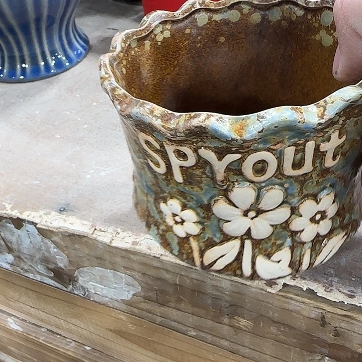 复制有孔！！口径不清楚问客服满9元包邮