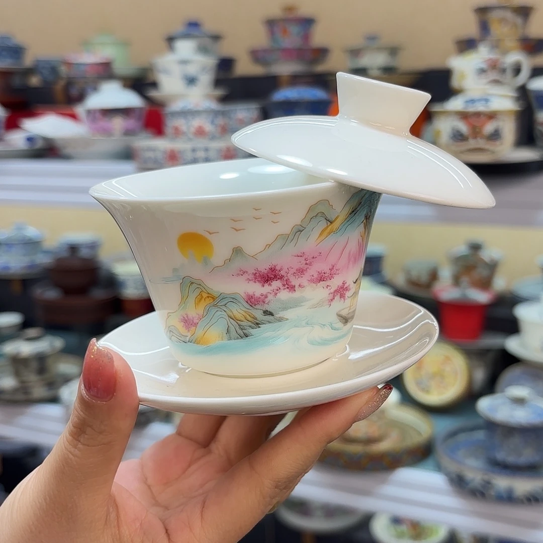 盖碗还不错，好看！