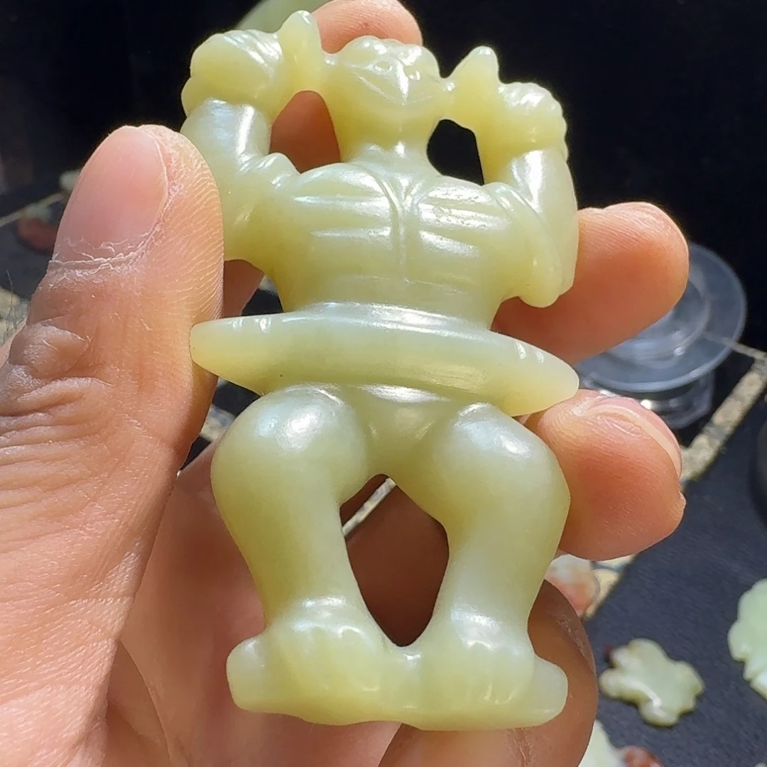 遥***空玉玉摆件娃人器型