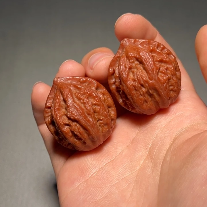 文玩核桃把件河****司八棱114