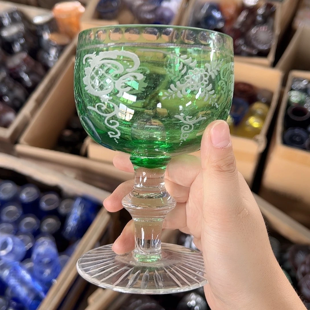 水晶玻璃高脚款微瑕一个