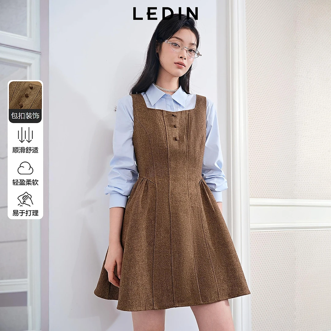 乐町混色斜纹面料经典复古显瘦连衣裙女装26春季新款合体裙子时尚