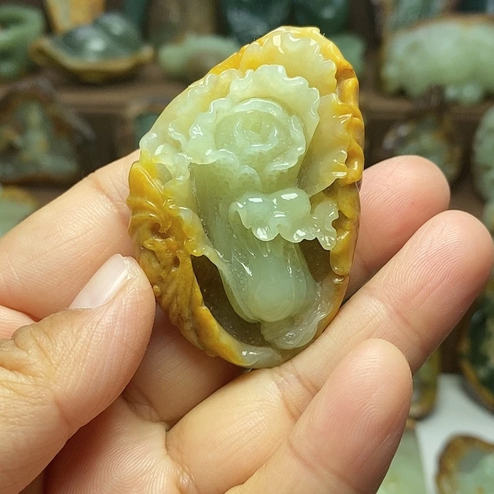 岫岩河磨玉（透闪石质玉）未镶嵌颈饰
