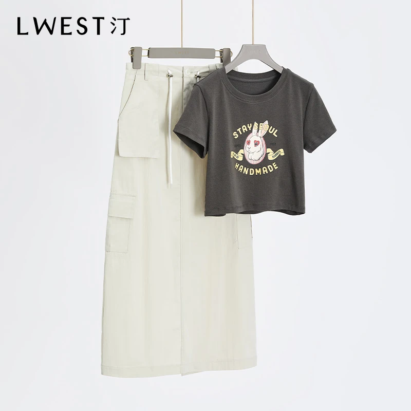 【百城万象】朗文斯汀新款印花上衣半身裙两件套LDMG32012744