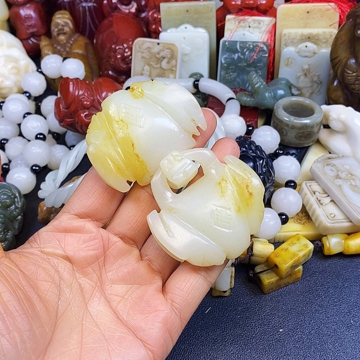 白玉菩提把件精选