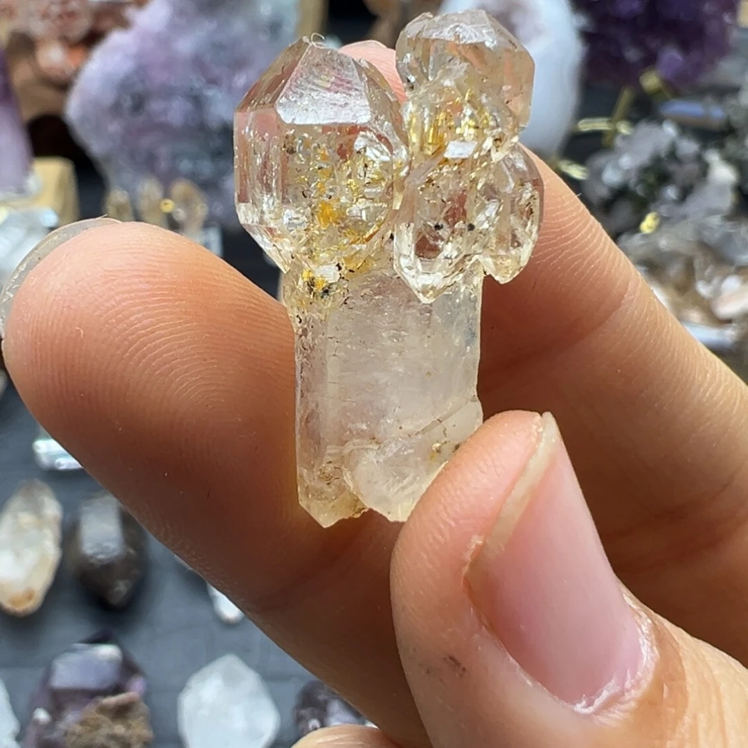 机***猫石材红泥满油权杖