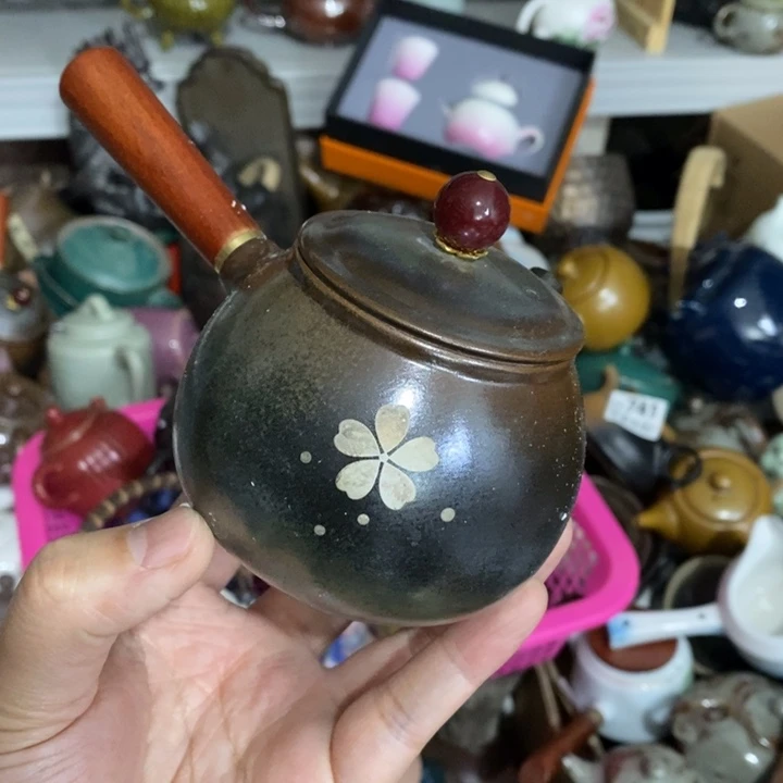 陶瓷艺术品及陶瓷制品