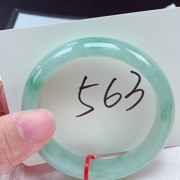 翡翠未镶嵌手镯翡翠