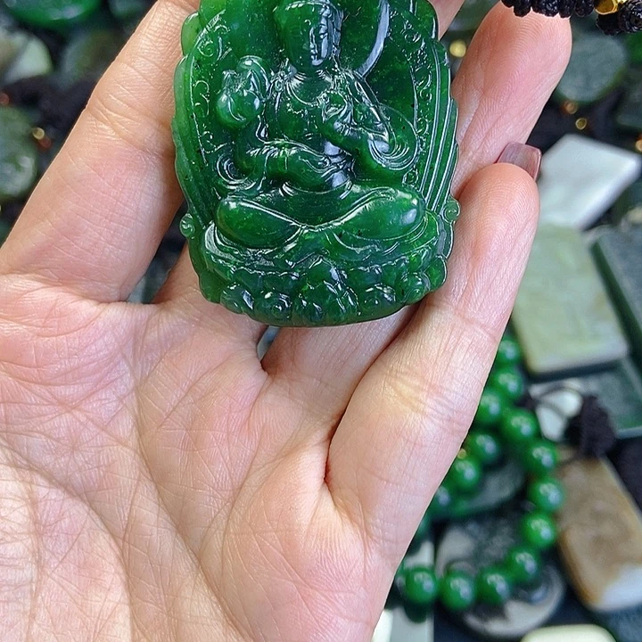 颈饰未镶嵌和田玉