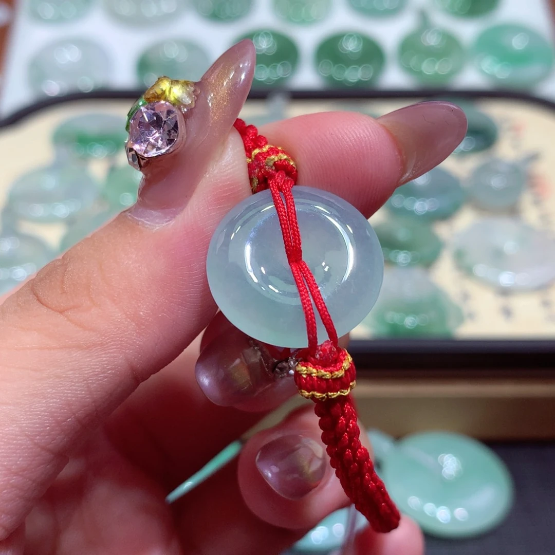 翡翠未镶嵌颈饰平安扣17