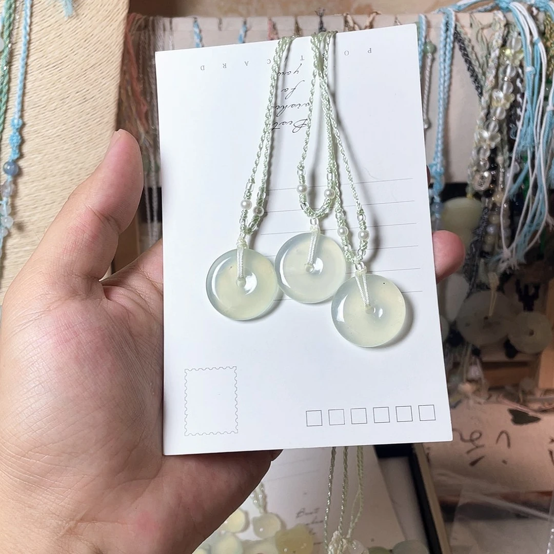 蛇纹石玉合金颈饰