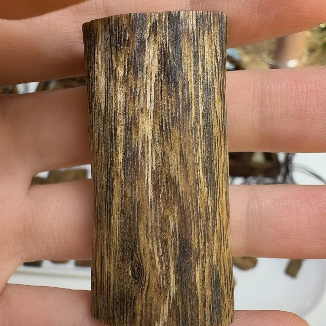 硬***汉沉香碎屑沉香素牌9克➕