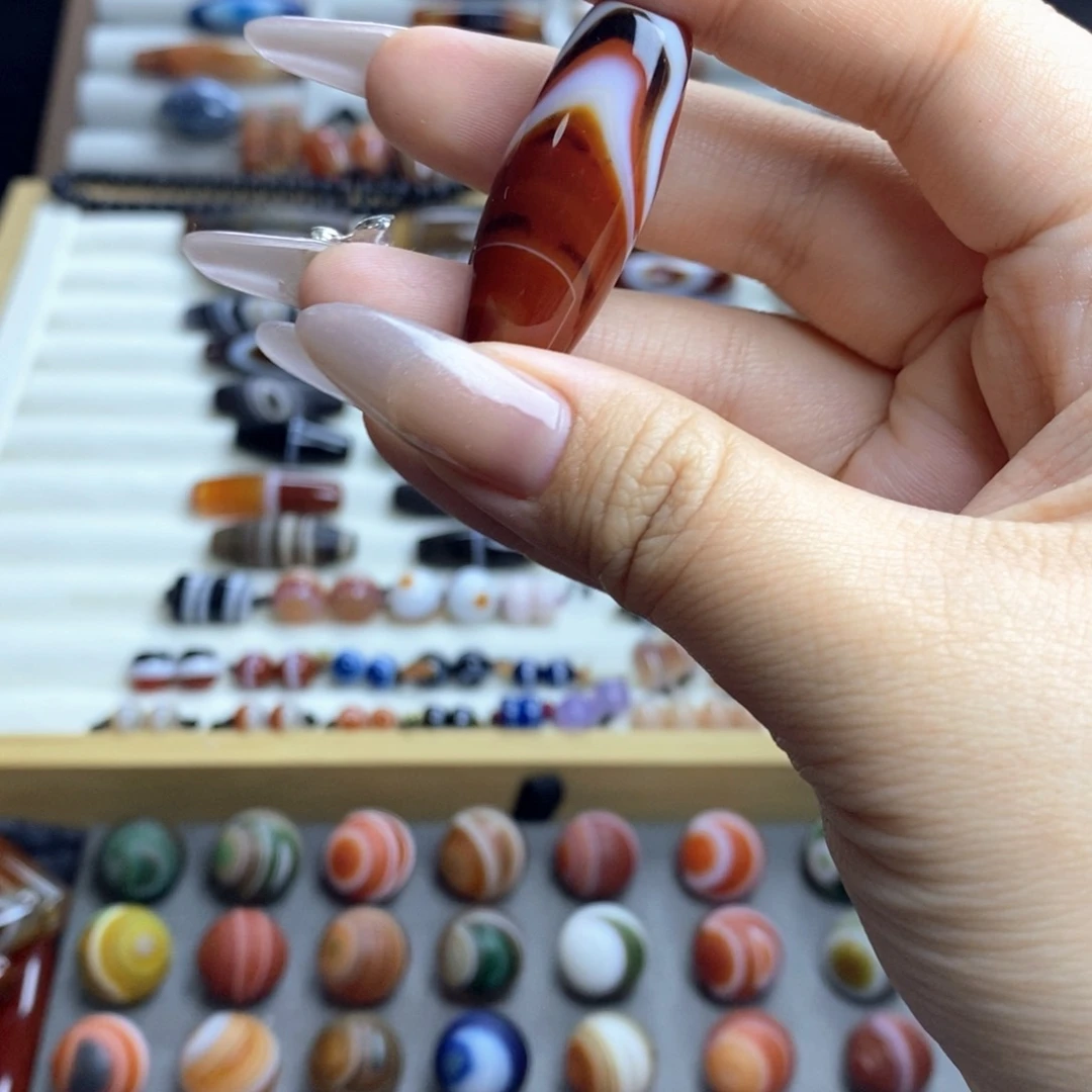 未镶嵌颈饰玛瑙/玉髓