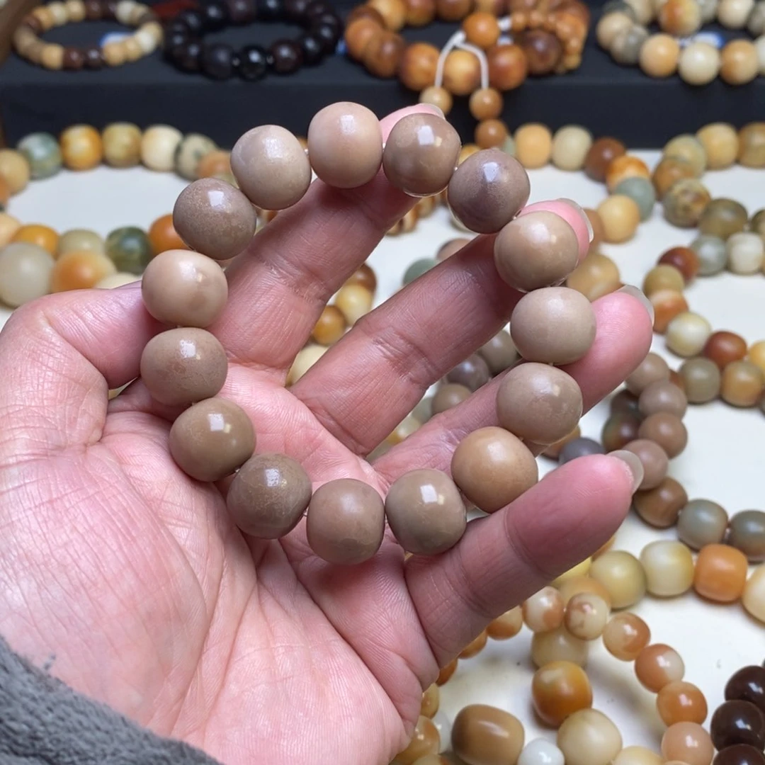 菩提根/象牙果手串有瑕卡16mm苹果灰色