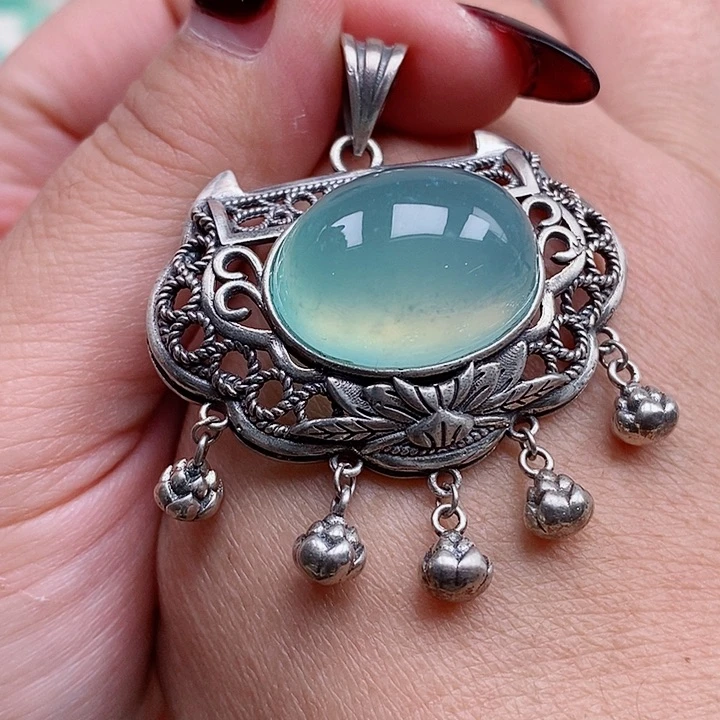 蛇纹石玉吊坠银S925镶嵌一**尘